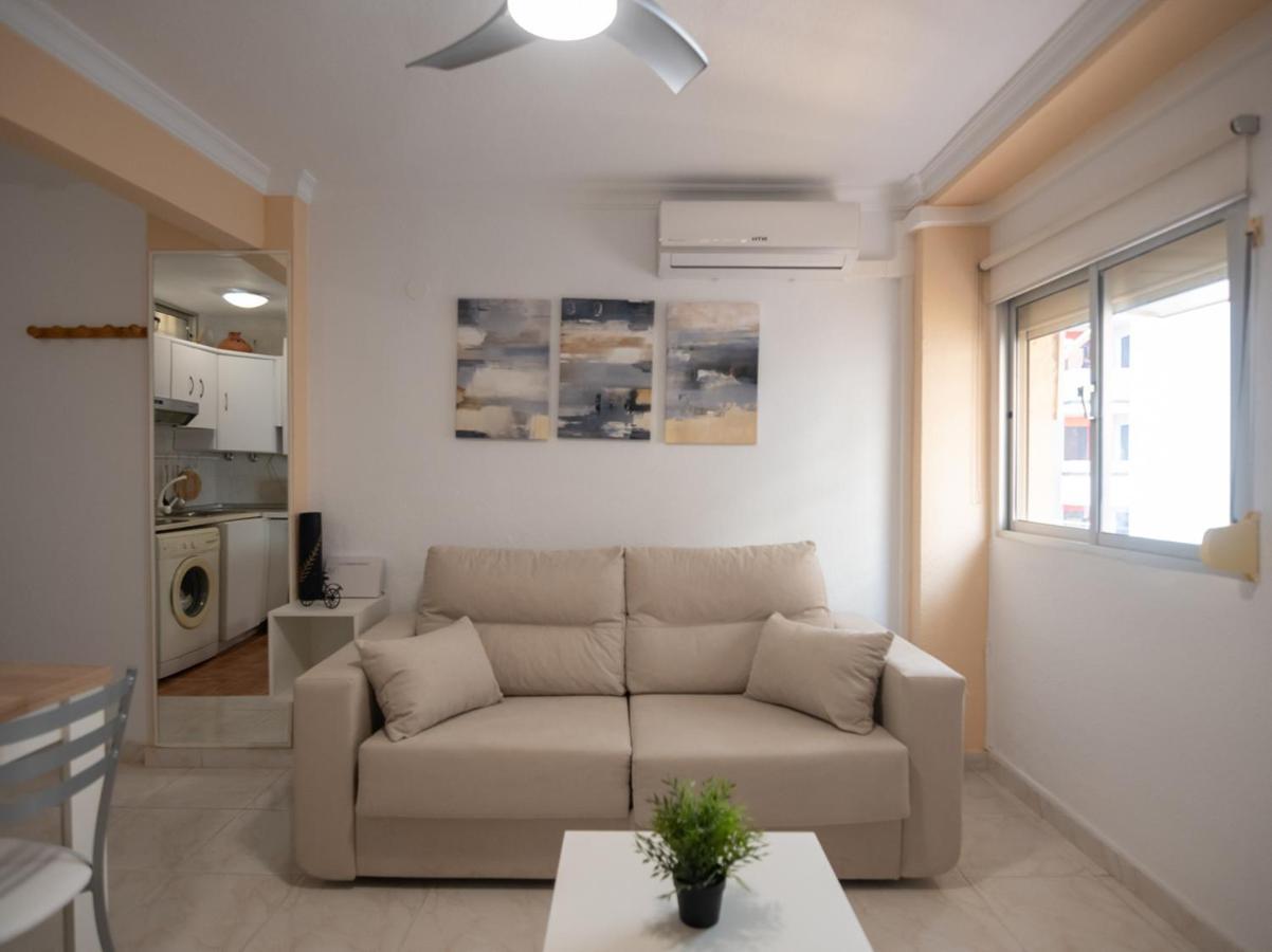 Meraviglioso Appartamento A Fuengirola Luaran gambar